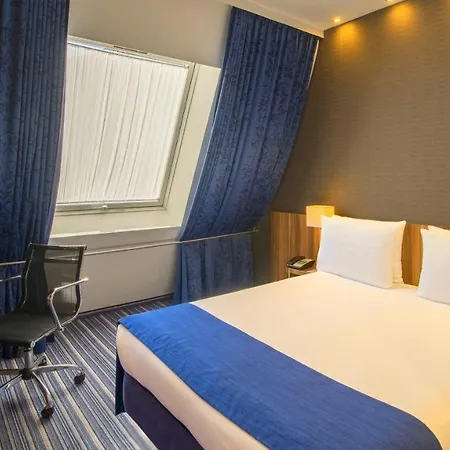 Holiday Inn Express Frankfurt City Hauptbahnhof-2